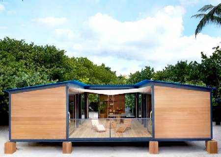 La Maison au Bord